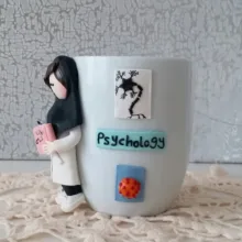 ماگ سرامیکی مدل دختر روانشناس کد 01025