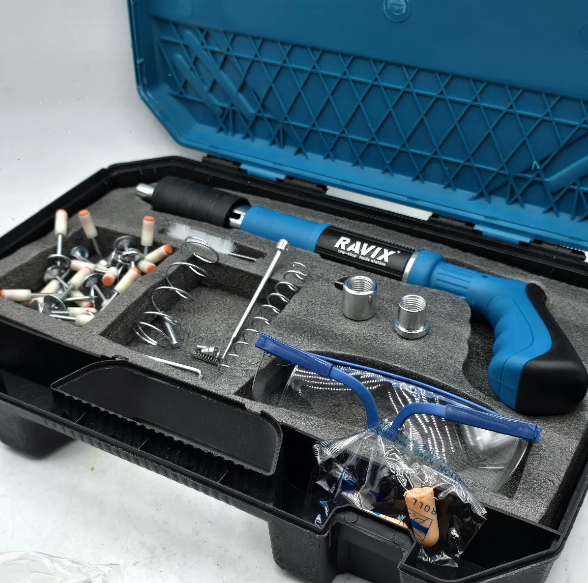 میخ کوب دستی راویکس مدل TOOLS-STATION مجموعه 25 عددی