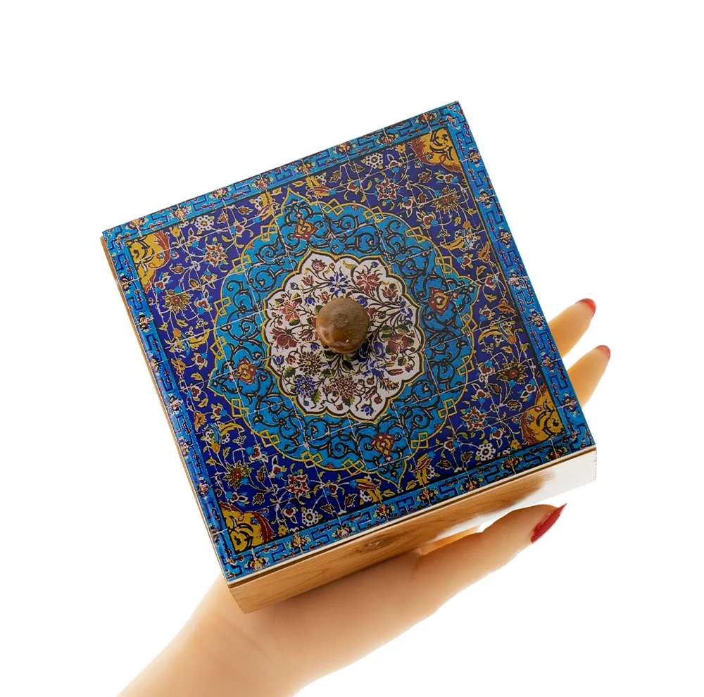 شکلات خوری چوبی داتینو مدل باغ گل شاه عباسی