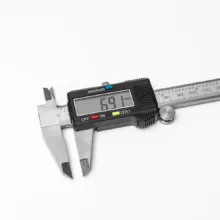 کولیس دیجیتال کاتکس کد 200003 گستره 150-0 میلی متر