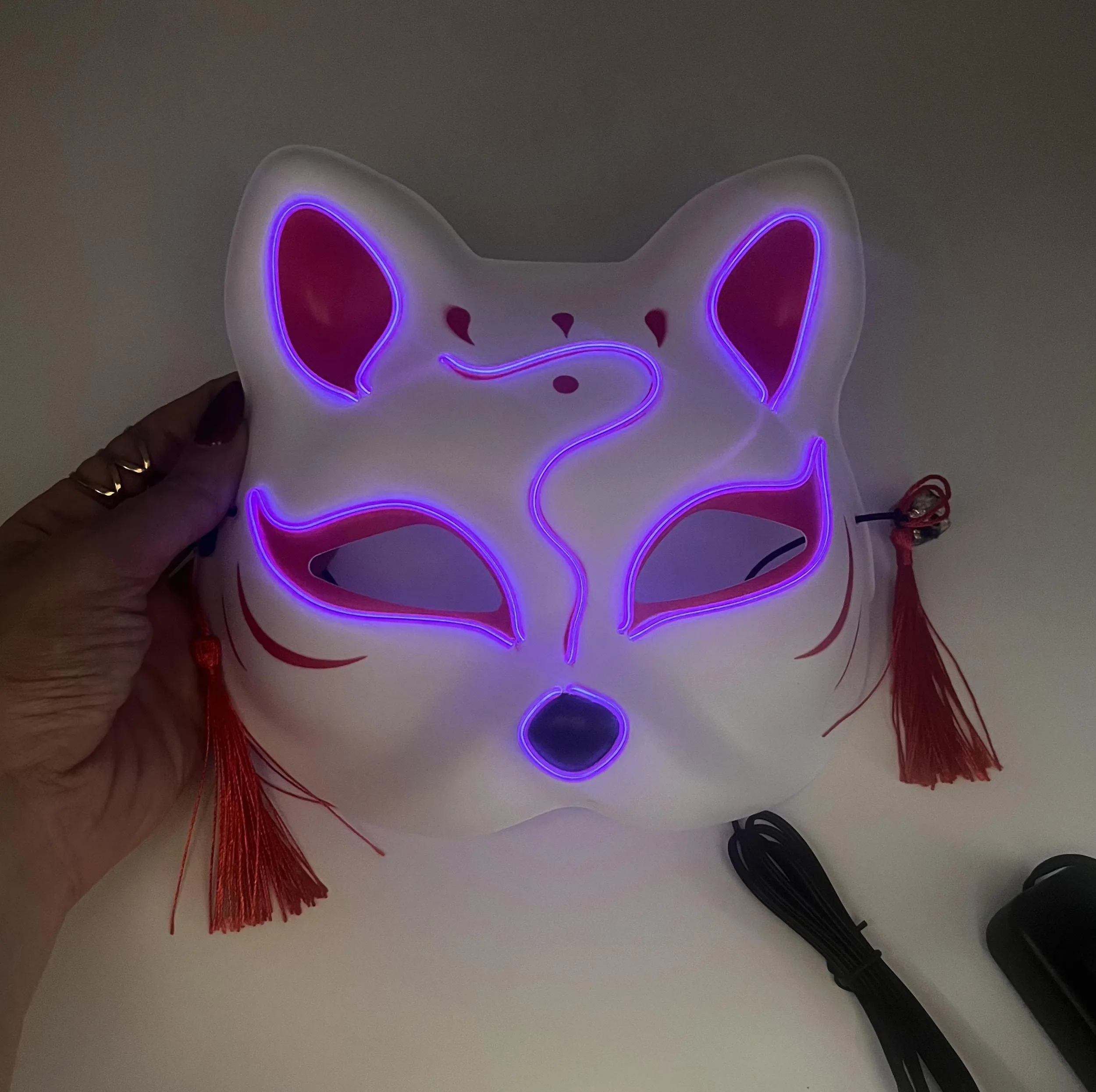 ماسک ایفای نقش مدل چراغ دار طرح روباه کد Neon1