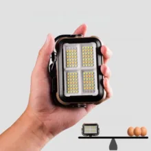 پروژکتور خورشیدی شارژی مدل Searchlight