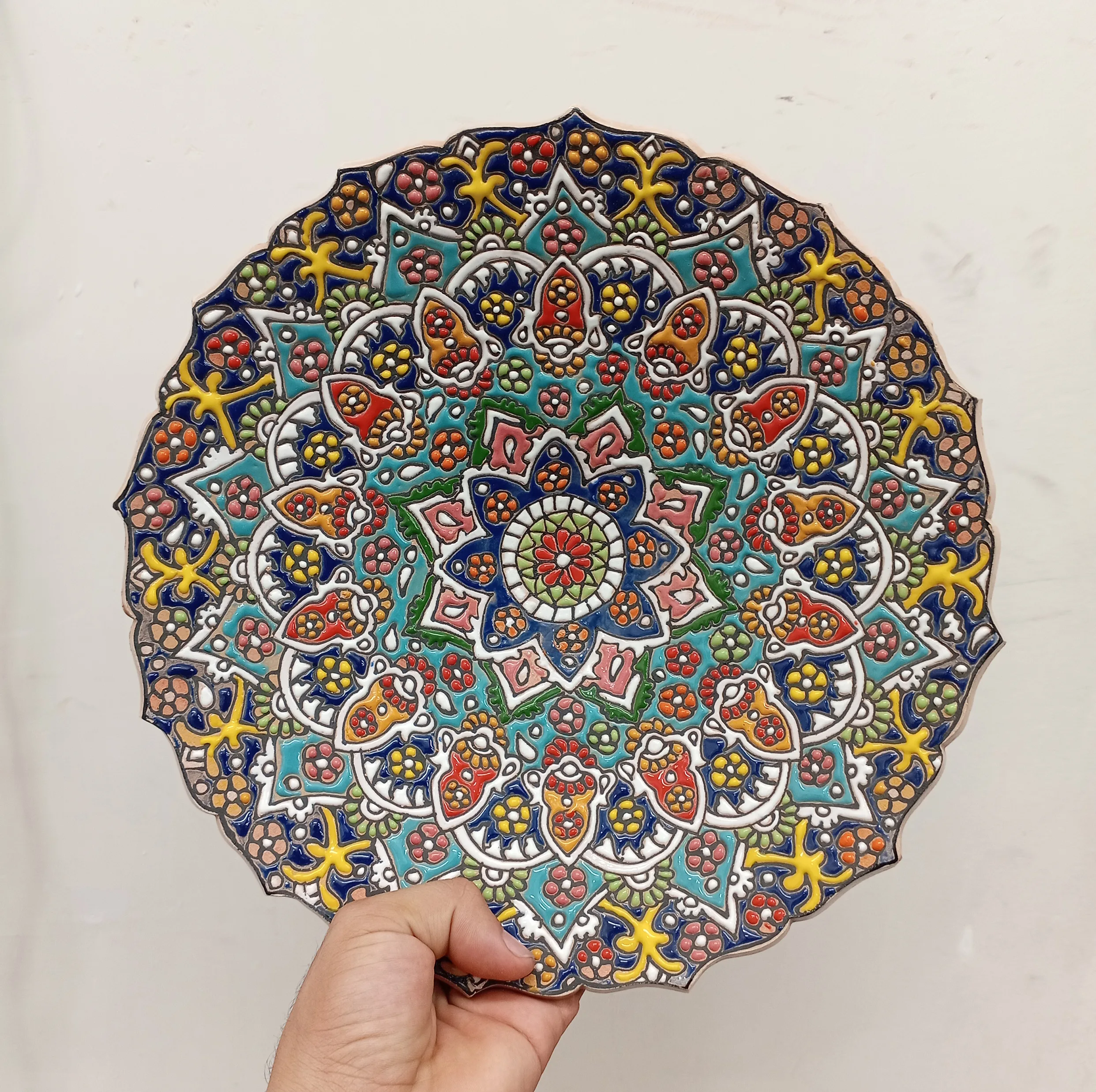 ست کاسه و  بشقاب سنتی مدل مینا کاری