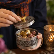 شکلات خوری مسی مدل قلم زنی کد ZH356.12