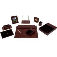ست ۱۰ تکه لوازم اداری رومیزی مدل مدیریتی چرم ابر و باد کد 710