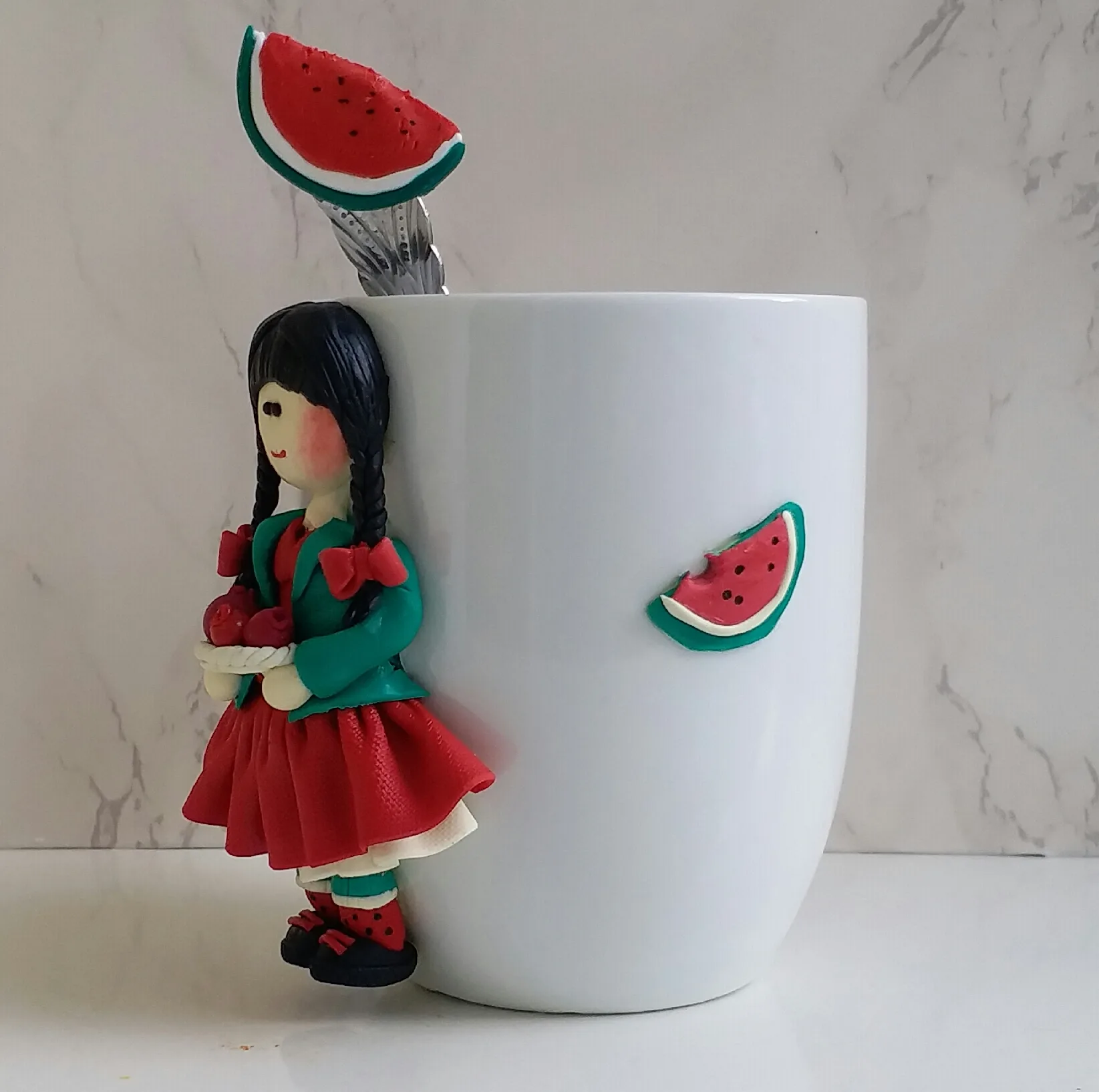 ماگ سرامیکی مدل شب یلدا کد L643 به همراه قاشق