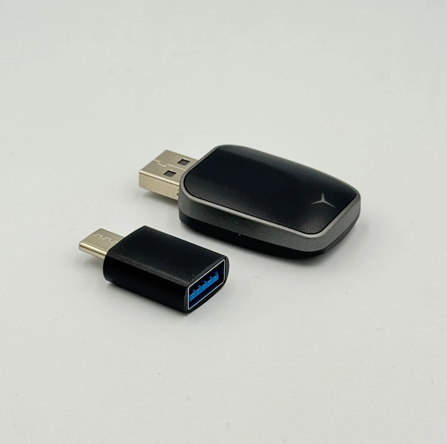 کارپلی و اندروید اتو مدل 2in1 به همراه مبدل USB به USB-C