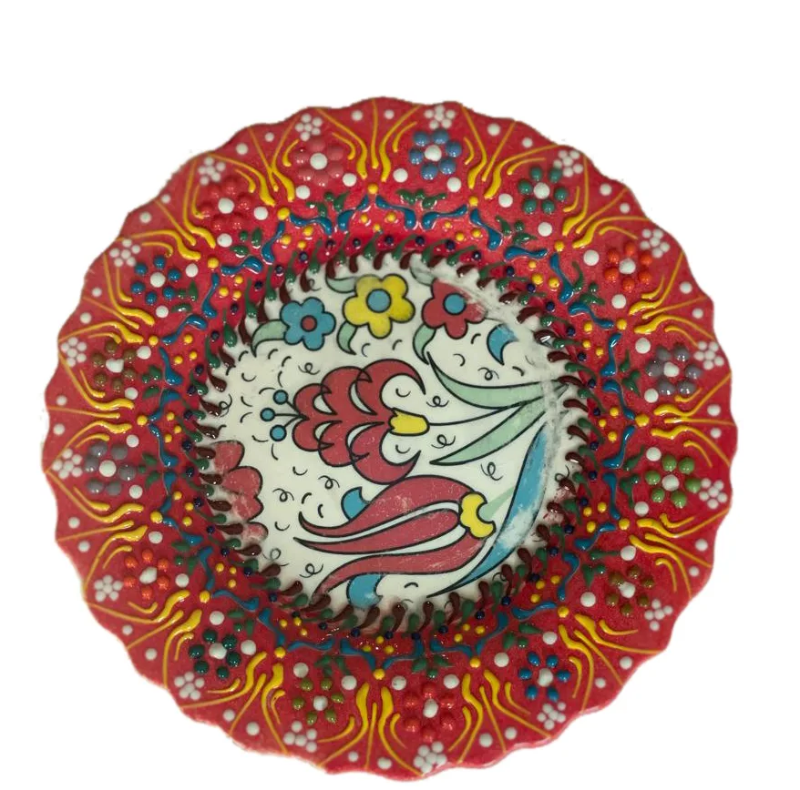 بشقاب میناکاری مدل نقش برجسته طرح لب کنگره ای کد 182 بسته 6 عددی