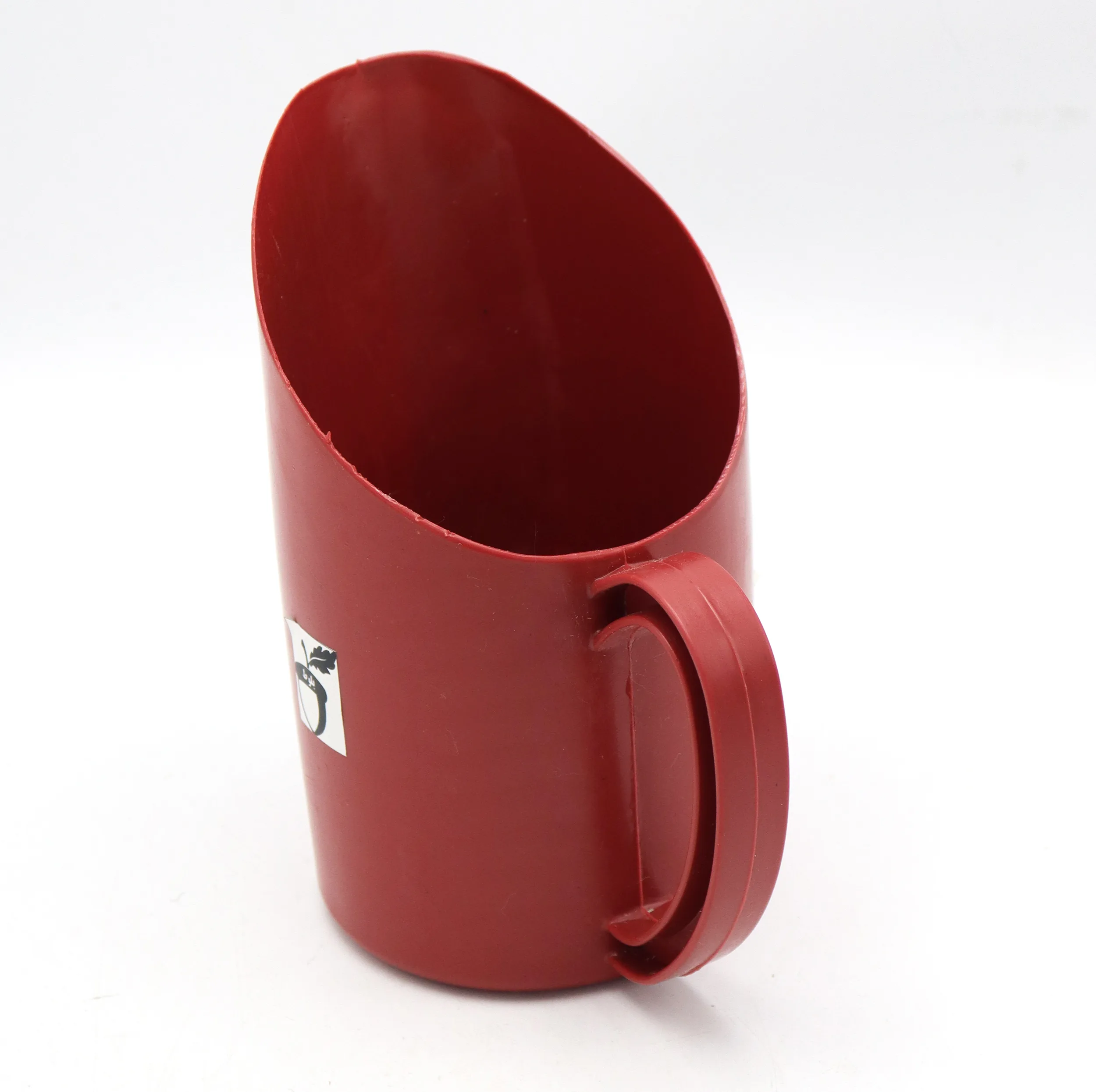 پارچ دوغاب ریزی مدل بلوط کد YP-PELASTIC-19CM