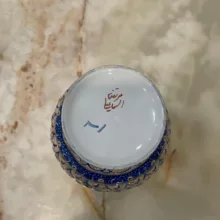 گلدان میناکاری اسماعیلی مدل خمره ای طرح نقش برجسته کد 841159-8