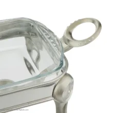 ظرف سوفله مستطیل ظرفیت 1.6 لیتر، بدنه و در استیل ضدزنگ 18/10، دارای یک جای وارمر، ابعاد داخلی 25×16×5 سانتی‌متر، مناسب شستشو با دست و ماشین ظرفشویی