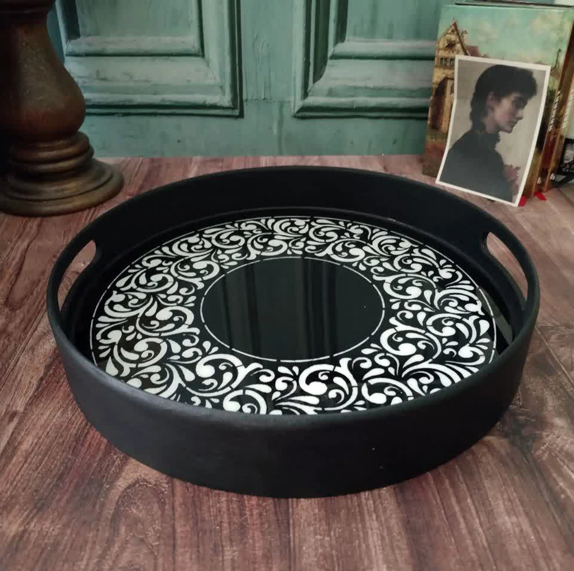 سینی دسته دار مدل ترنگ سایز 33*33 سانتی متر