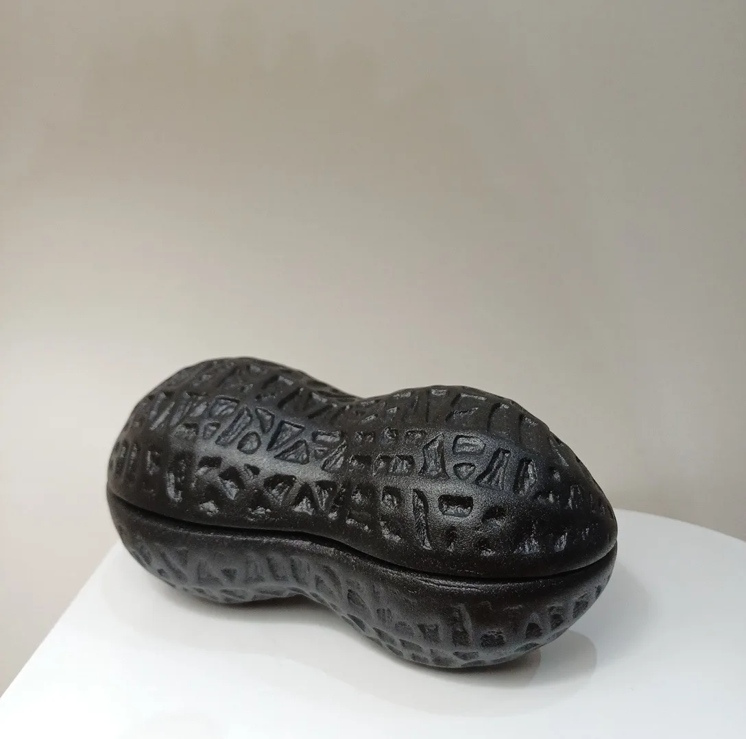 ظرف سرو مدل بادام زمینی