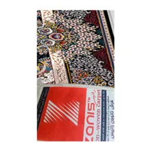 فرش ماشینی زانیس مدل کناره سنتی طرح مانا زمینه سرمه ای