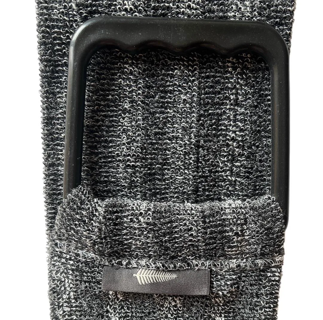 لیف ماساژ کارامل مدل CARBONIZED BAMBOO GLOVE بسته 2عددی