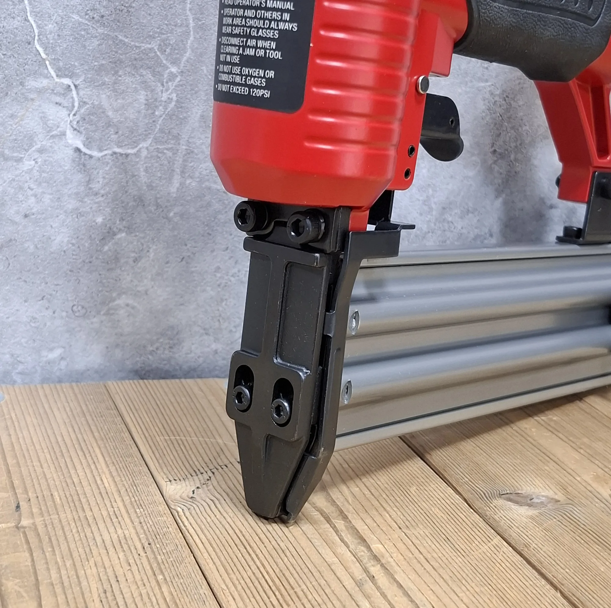میخ کوب بادی صنعتی پی ام مدل 50MM سایز 50 میلی متری