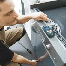 متر لیزری بوش مدل چند منظوره GLM 50 C Professional