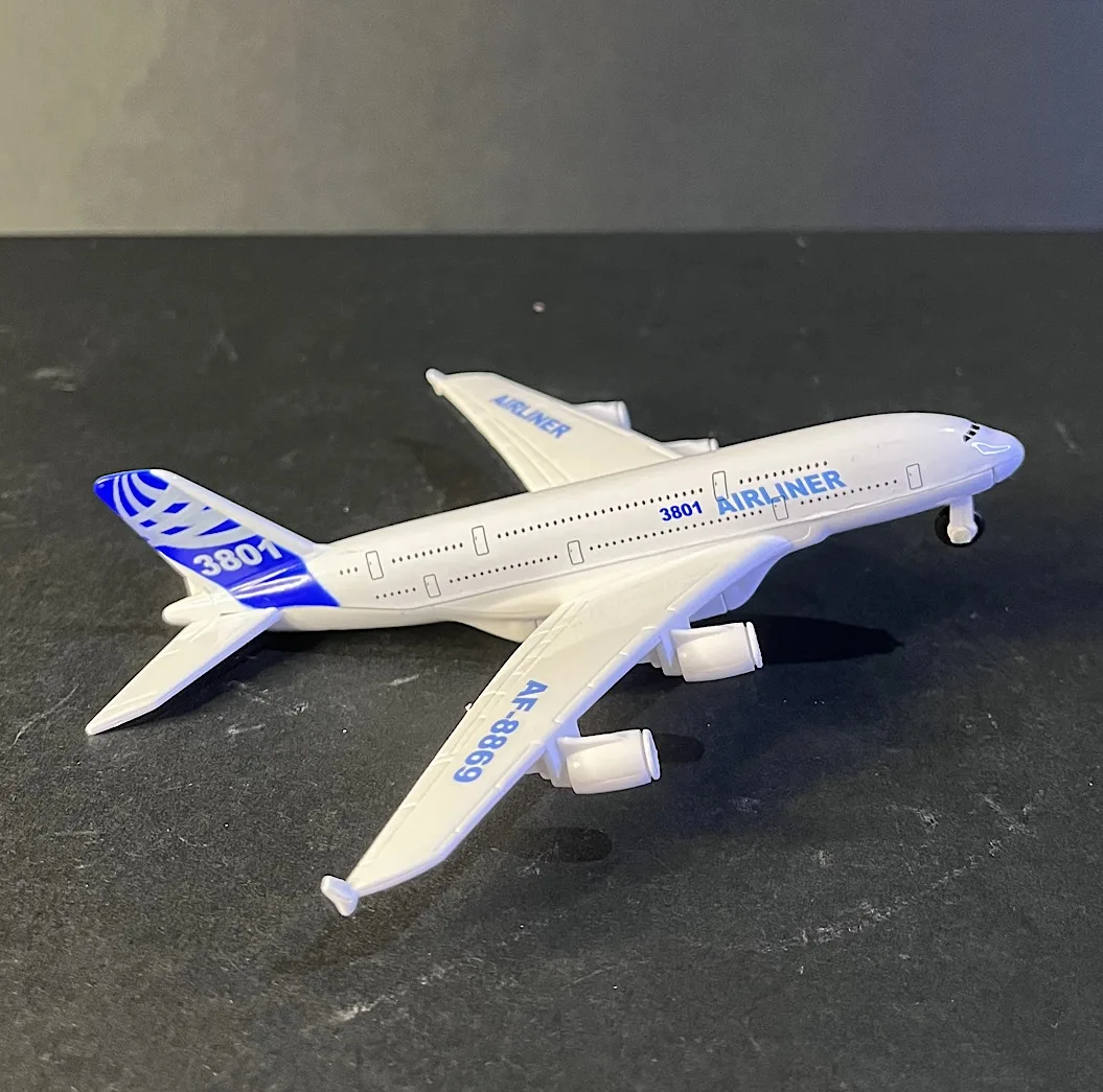 ماکت هواپیما مدل ایرباس A380