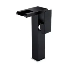 شیر روشویی مدل لوکس LED-B