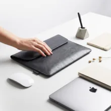 کاور لپ تاپ پِروین مدل LC-23 مناسب برای مک بوک نئو 14 اینچی