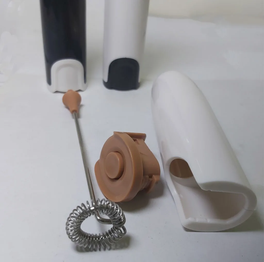 کف ساز شیر مدل HANDHELD