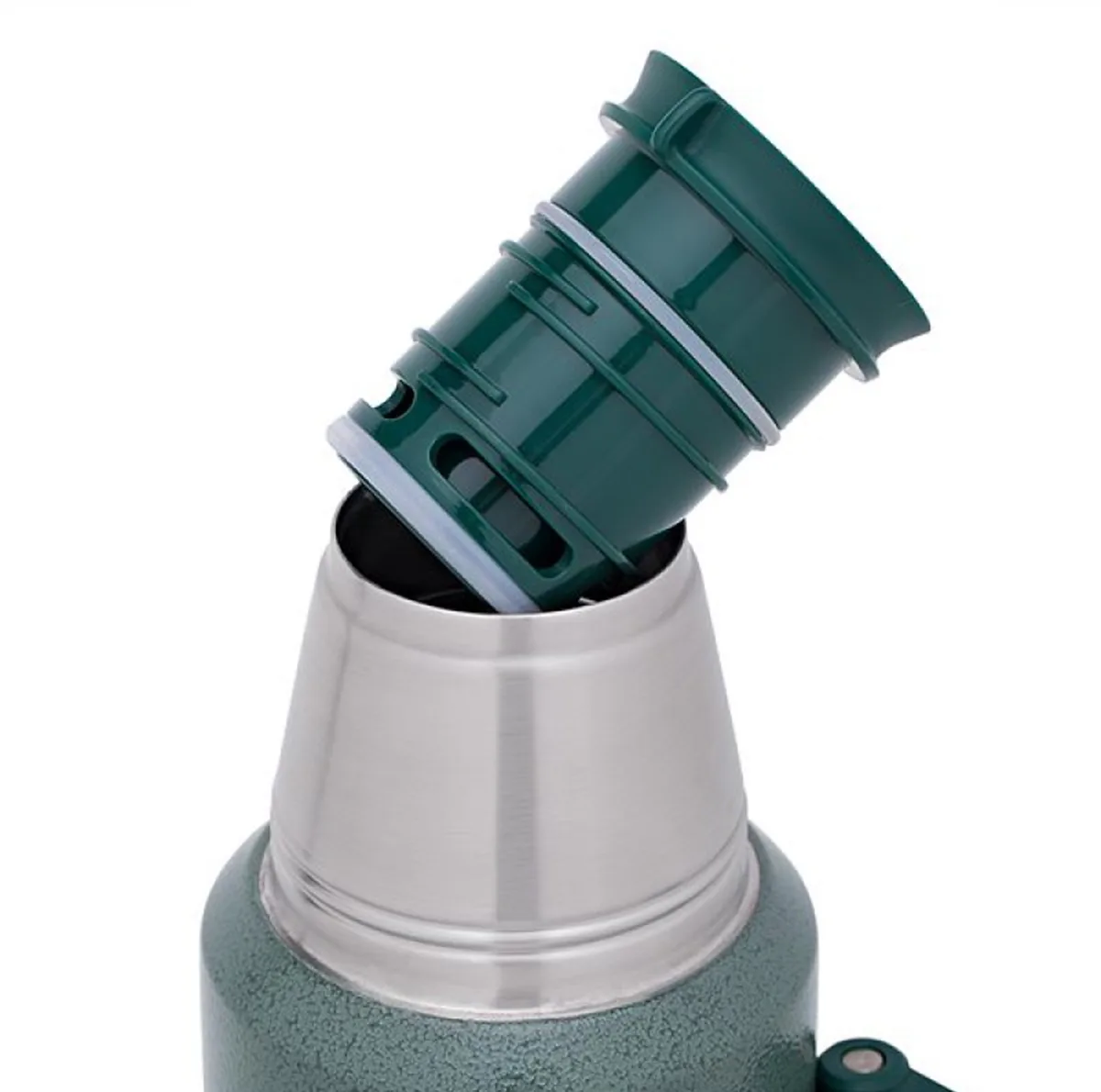 فلاسک استنلی مدل The Legendary Classic Bottle کد F 2021 گنجایش 1.4 لیتر