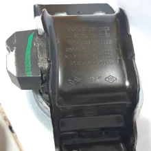 دسته موتور بالا راست آگومان کد 1001001559 مناسب برای رنو مگان 2000
