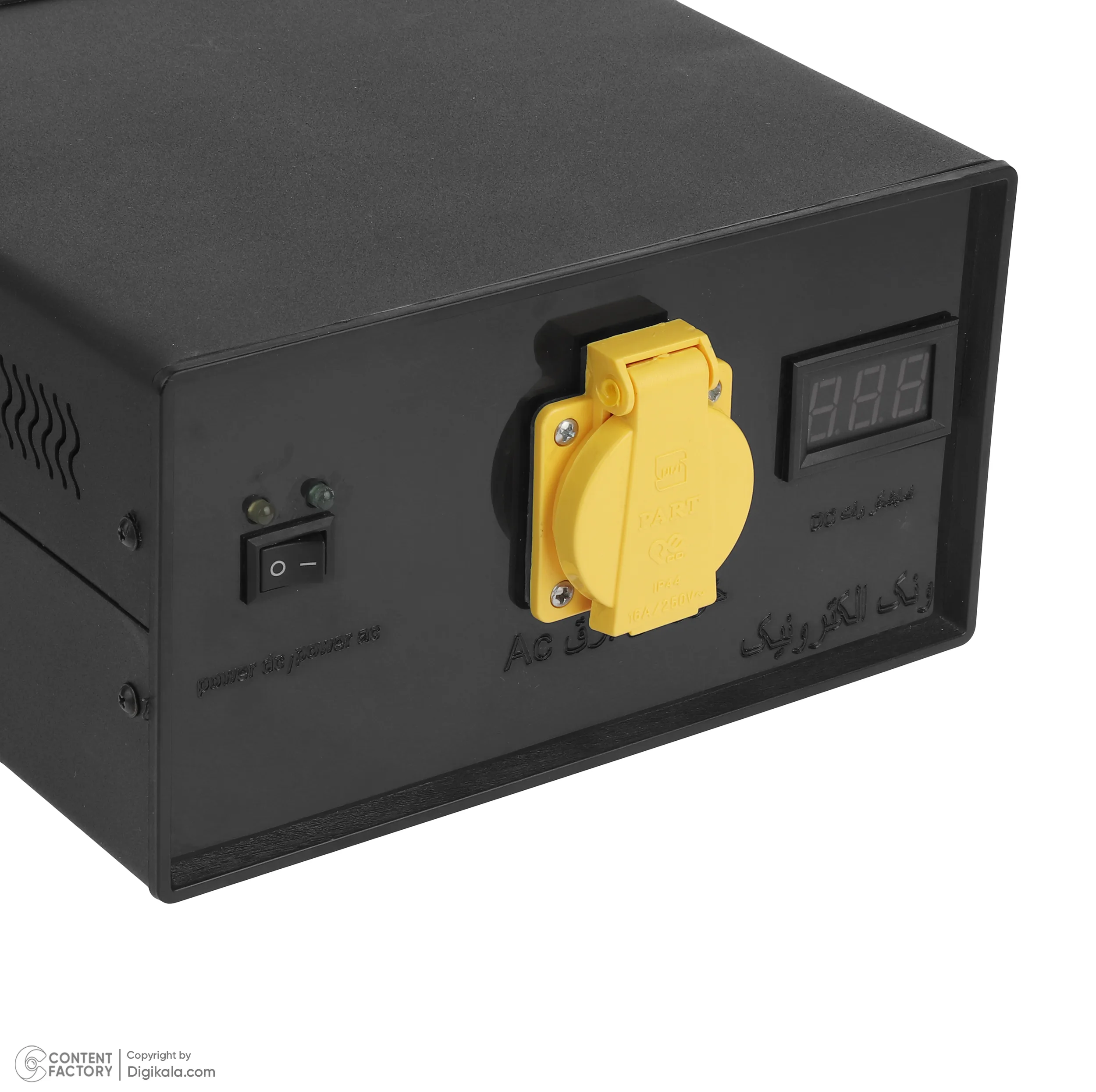 مبدل برق خودرو ونک الترونیک مدل 12V ظرفیت 2000 وات