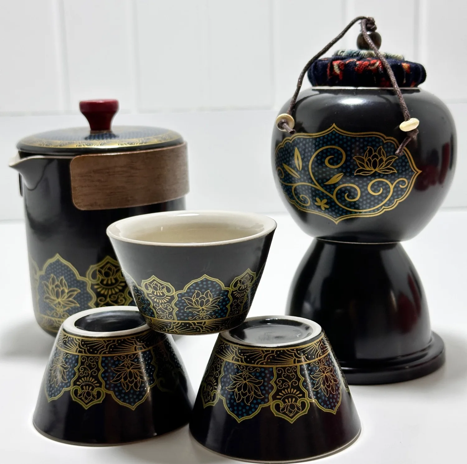 سرویس چای خوری 8 پارچه 3 نفره اشن مدل Herbal Tea طرح سنتی