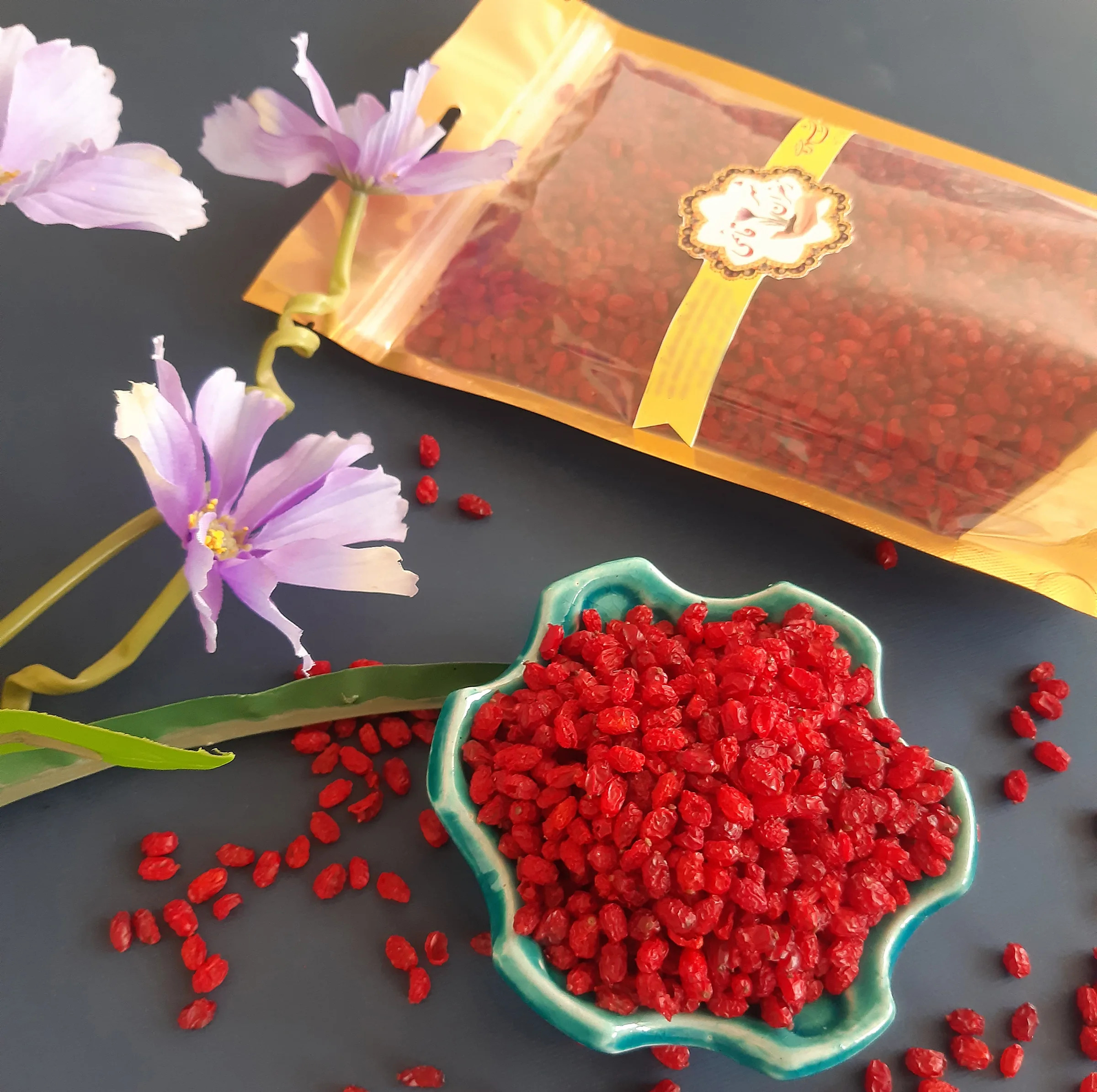 زرشک پفکی زعفران شهر قائمی - 600 گرم