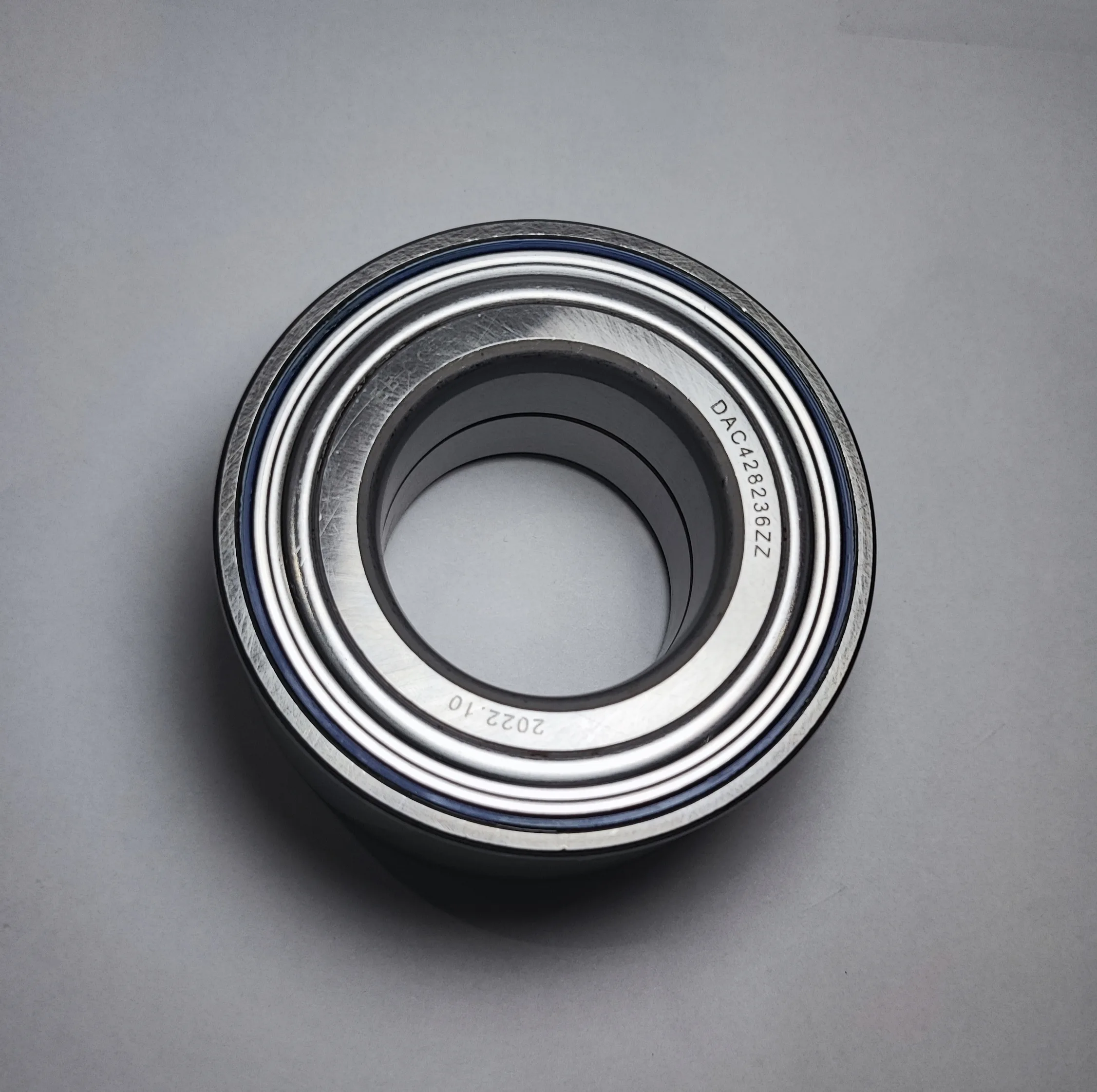 بلبرینگ چرخ جلو ای بی کو مدل DAC428236ZZ مناسب برای پژو 405