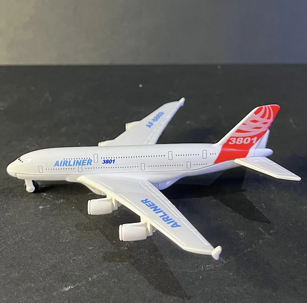ماکت هواپیما مدل ایرباس A380