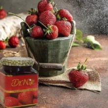مربای توت فرنگی دکتر نیک - 300 گرم