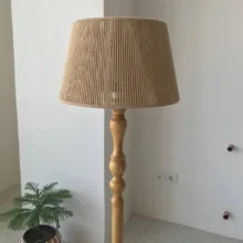 آباژور مدل ایستاده چوبی خراطی مکرومه کد AM-M