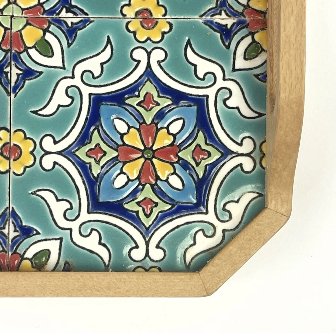سینی کاشی کاری مدل چهارباغ ۱