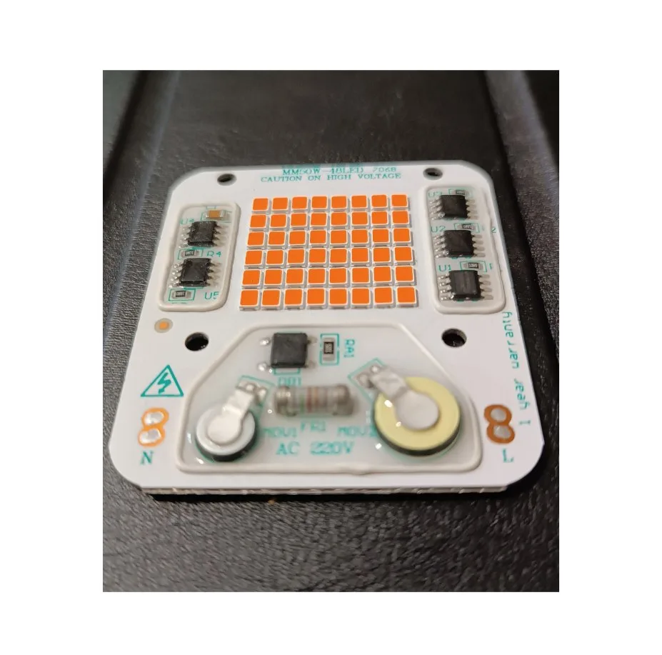 چیپ پروژکتور مدل MM50W-48LED
