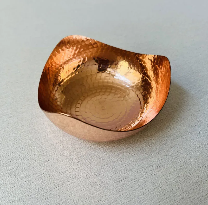 آجیل خوری مسی مدل مدرن سه گوش کد ZH339.3