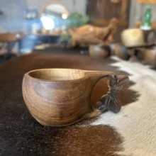 لیوان چوبی مدل گردو پاپیونی