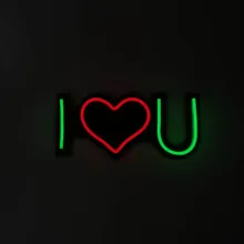 چراغ نئونی مدل i love u