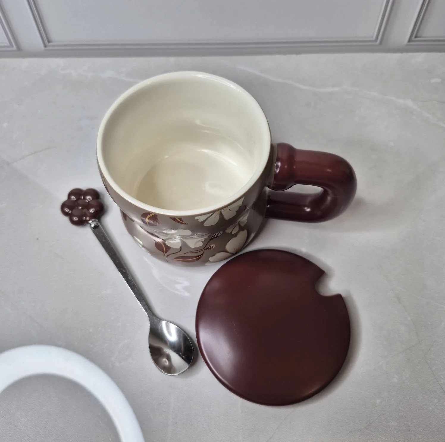 ماگ طرح گل مدل درب دار