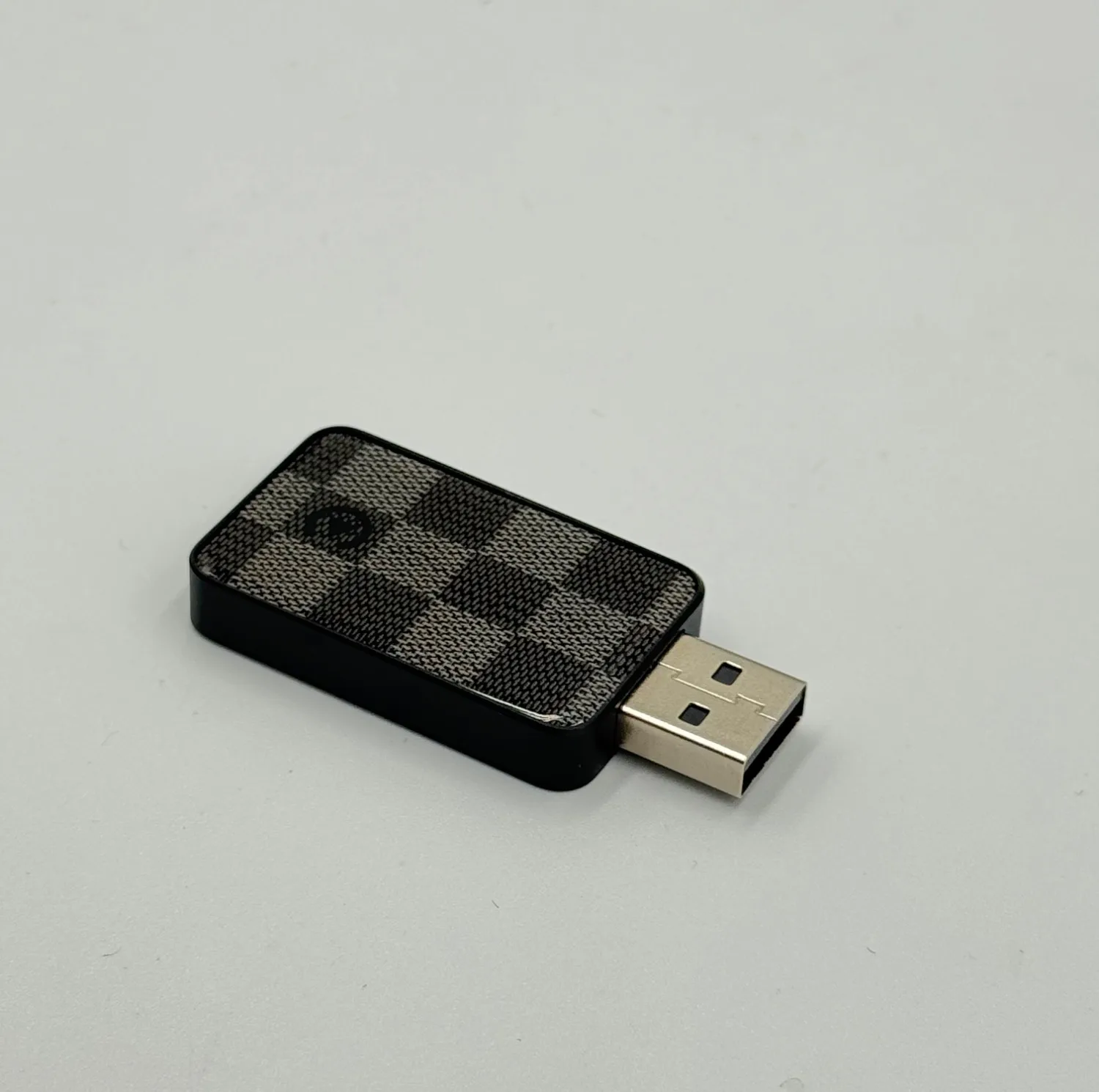 کارپلی و اندروید اتو مدل Wireless CarPlay/Android Auto به همراه مبدل USB به USB-C و کابل افزایش طول USB