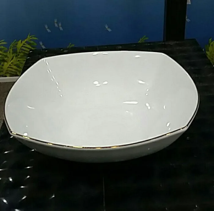 پیاله شرکت صنایع چینی تقدیس مدل مربع لب طلای 13 بسته 6 غددی