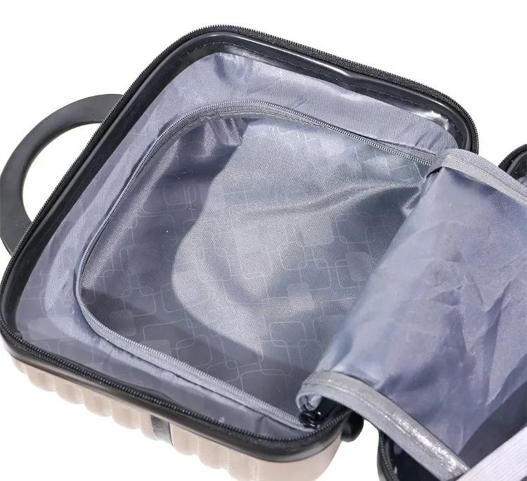 چمدان لوازم آرایشی ام آر مدل MR-40353-B-MB