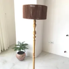 آباژور مدل ایستاده چوبی خراطی مکرومه کد AO-M