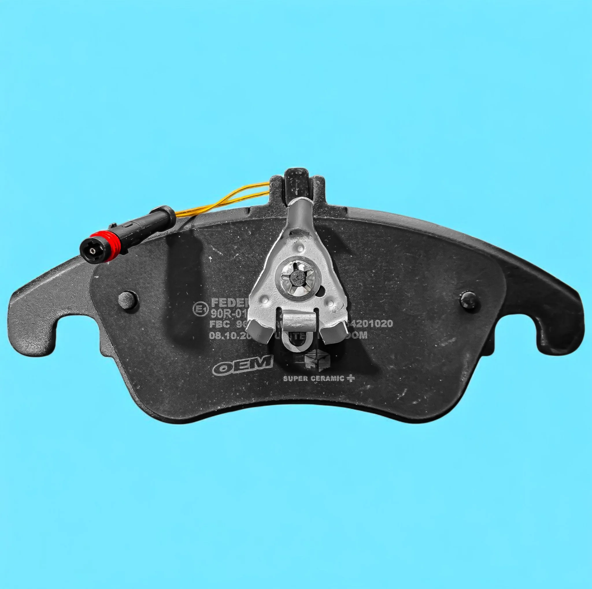 لنت ترمز جلو خودرو مدل FederalMotor دو جفت مناسب برای بنز C280، بنز C350