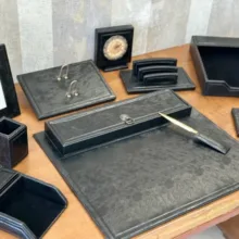 ست ۱۰ تکه لوازم اداری رومیزی مدل مدیریتی چرم ابر و باد کد 710
