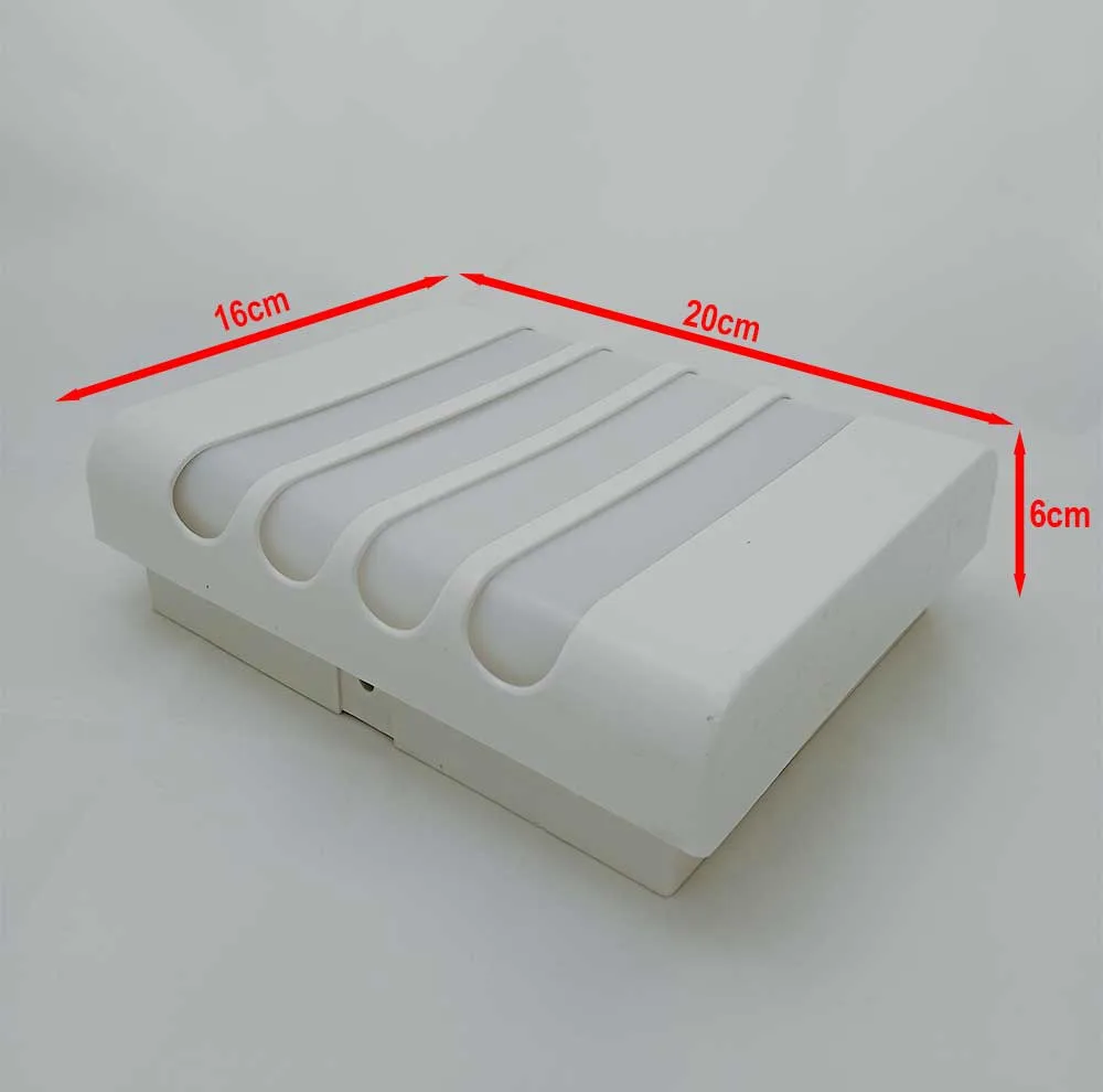 چراغ حیاطی مدل واتر پروف IP65 طرح روکار