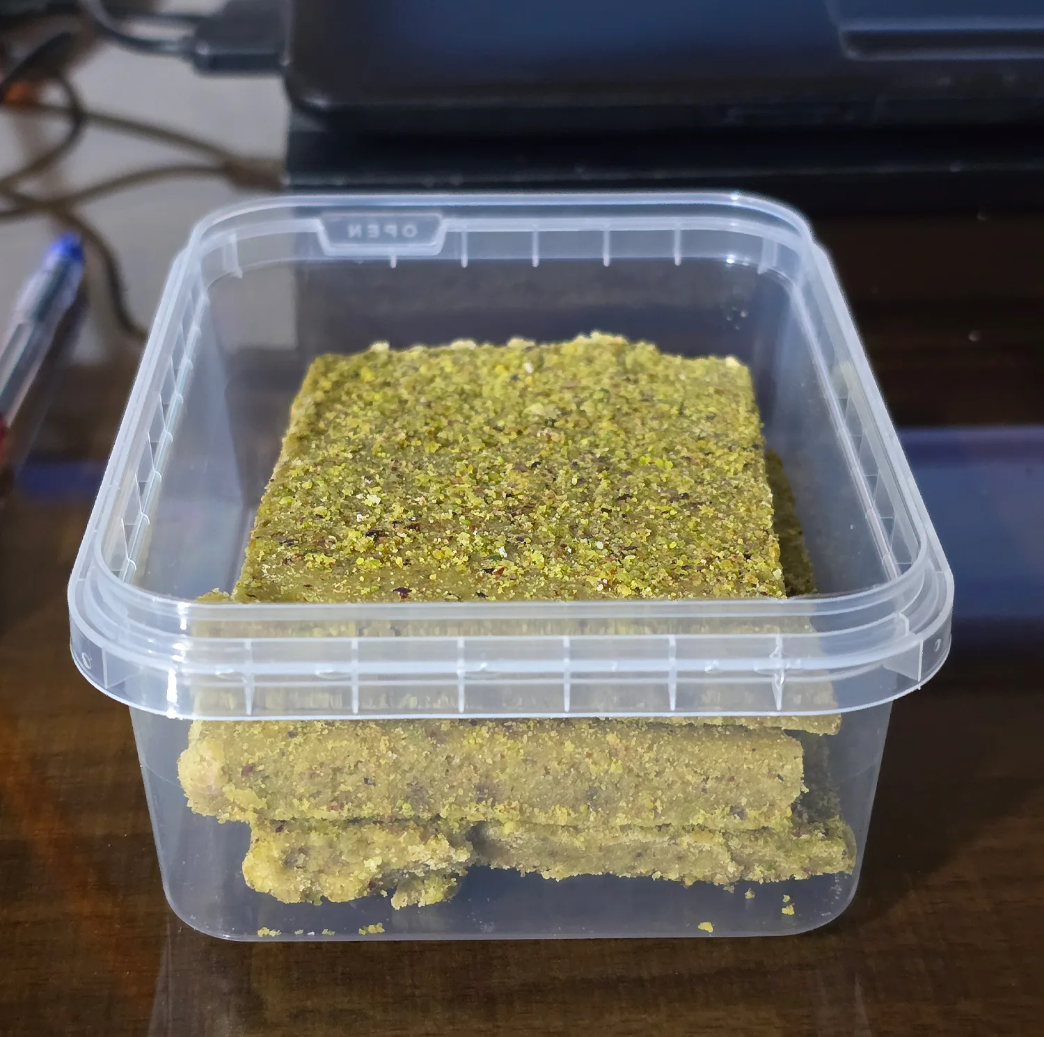 حلوا پسته ای خالص سالی پک - 260 گرم