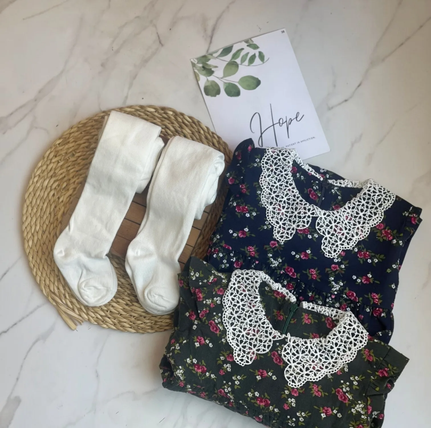 جوراب شلواری پنبه ای دخترانه طرح ساده
