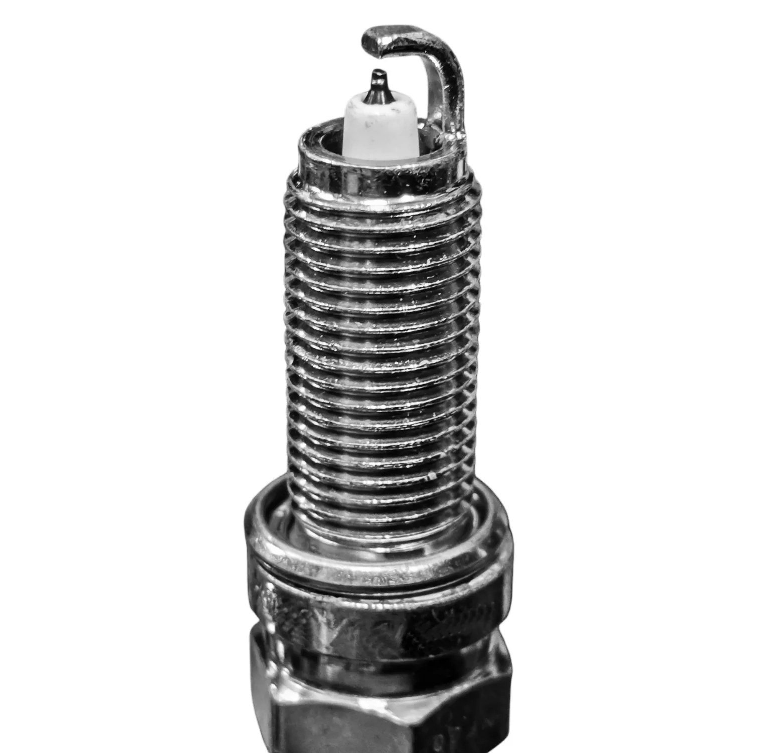 شمع تقویتی خودرو فورس مدل سوزنی پایه یورو ۴ مناسب برای ام وی ام X33 کراس دنده ای بسته ۴ عددی